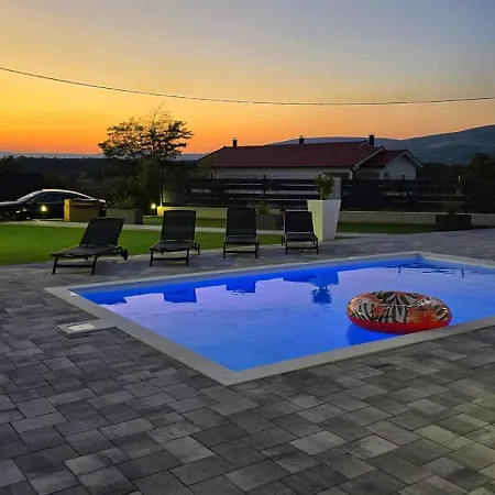 Вилла Casa La Familia Посушье